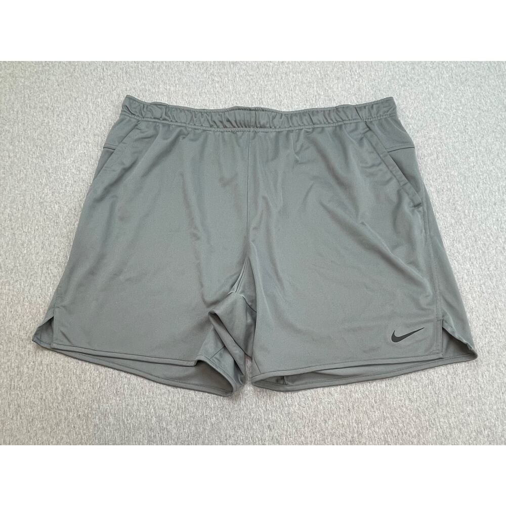 Nike Shorts Mens XXL Gray Dri-Fit Performance Drawstring 7" Inseam